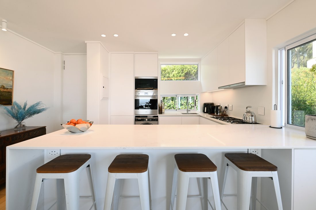 Apartment in Sea Point, Atlantic Seaboard, Cape Town 5 - 18868219