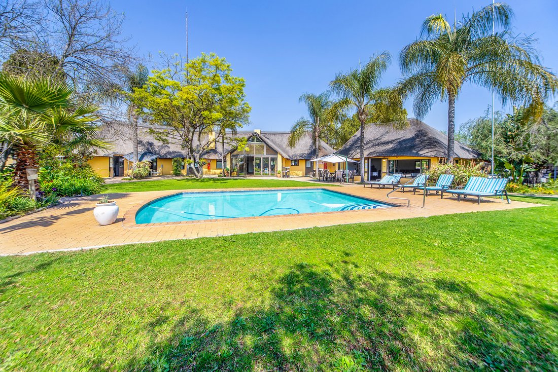 Country House in Kyalami AH, Gauteng, South Africa 2 - 18864453