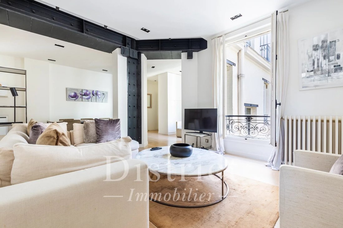 Apartment in Triangle d'Or, Paris 8e Arrondissement, Paris 1 - 18863358