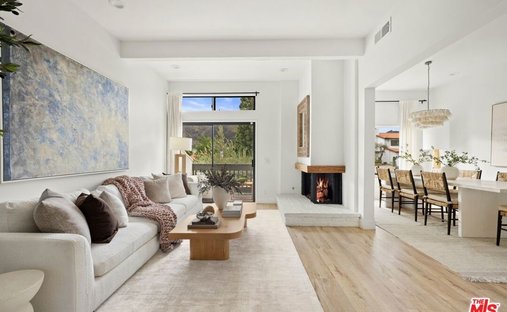 Condo in Los Angeles, California, United States 1
