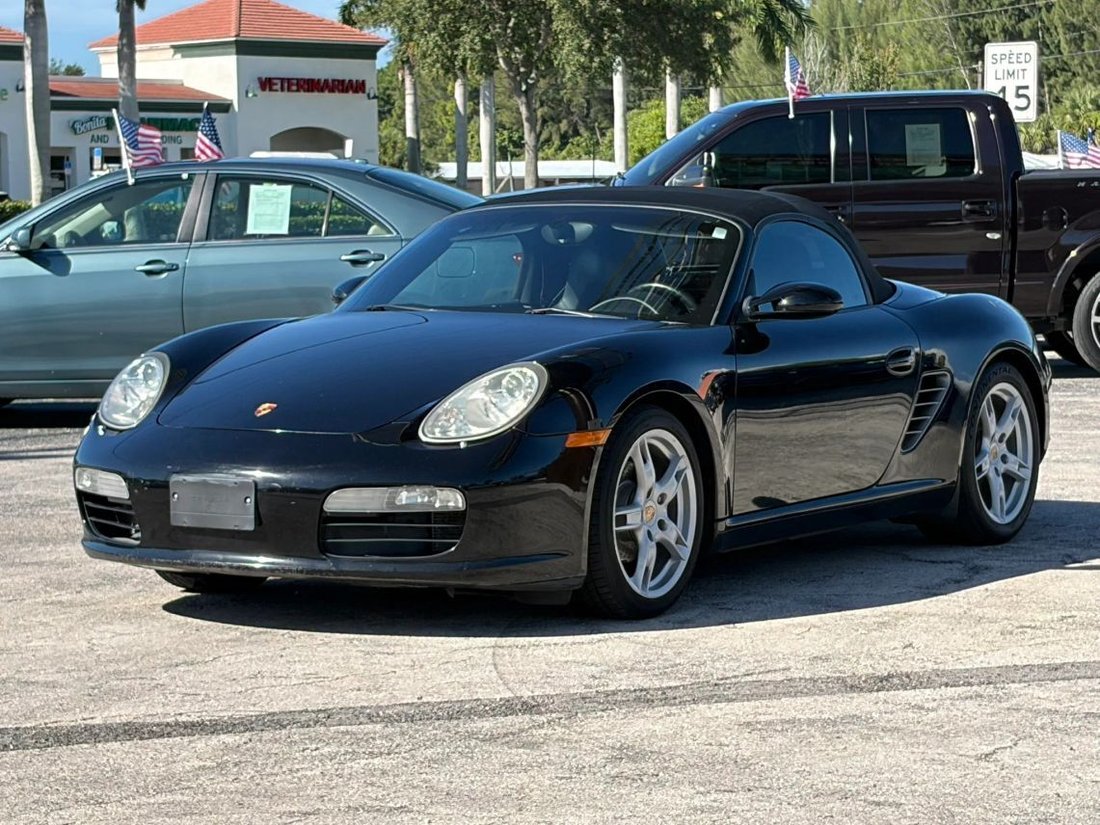Cabriolet in Bonita Springs, FL, United States 1 - 18868028