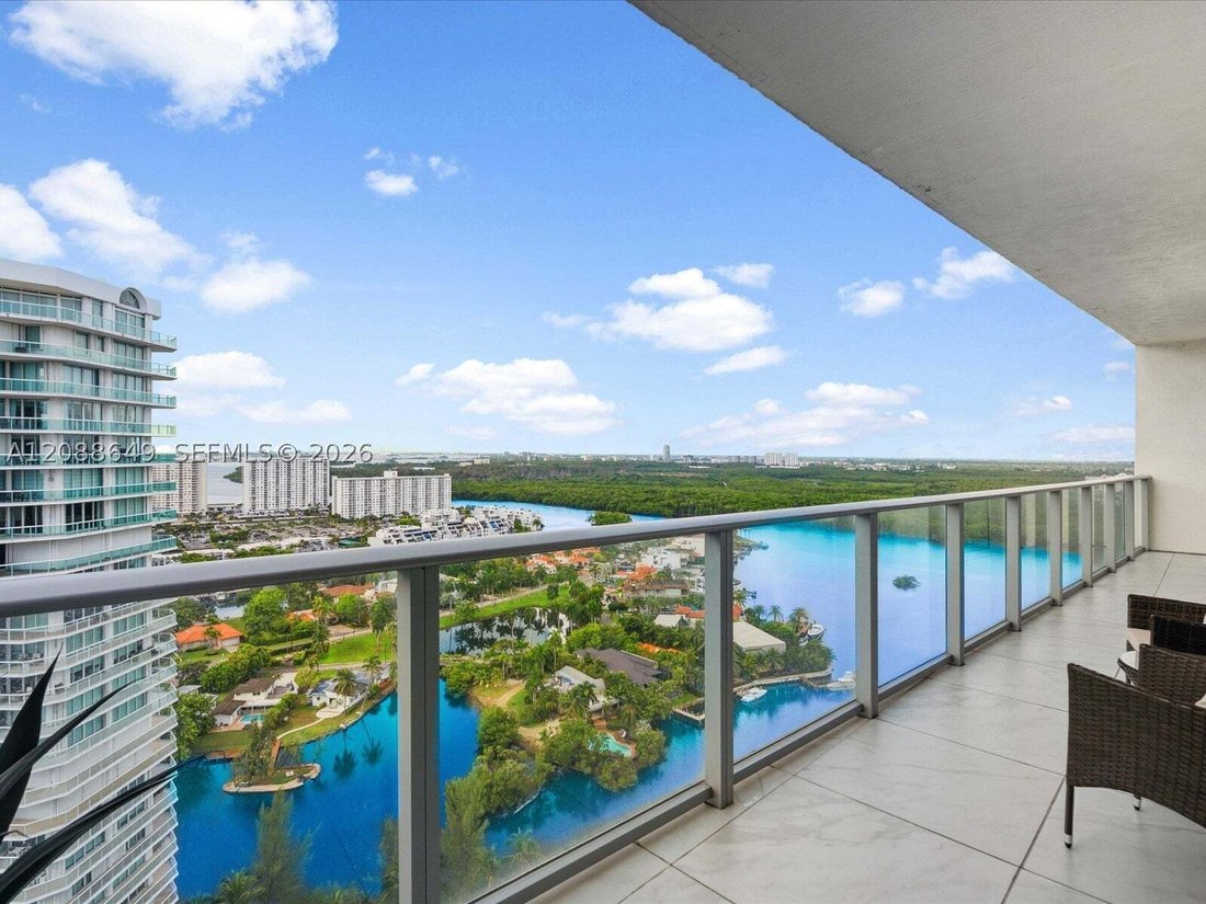 Appartement à Golden Beach, Floride, États-Unis 1 - 18866420
