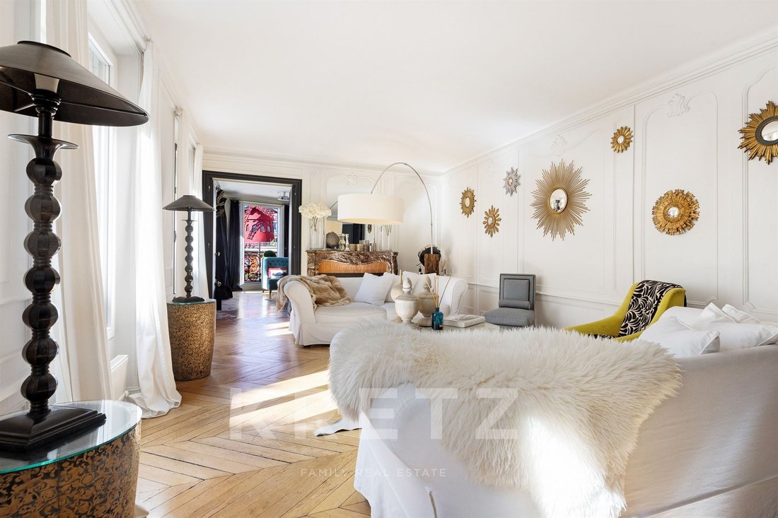 Apartment in Clichy-Trinité, Paris 9e Arrondissement, Paris 1 - 18868119