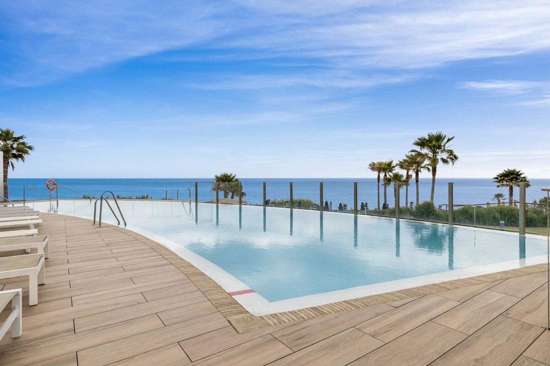 Appartement à Estepona, Andalousie, Espagne 1 - 18865023