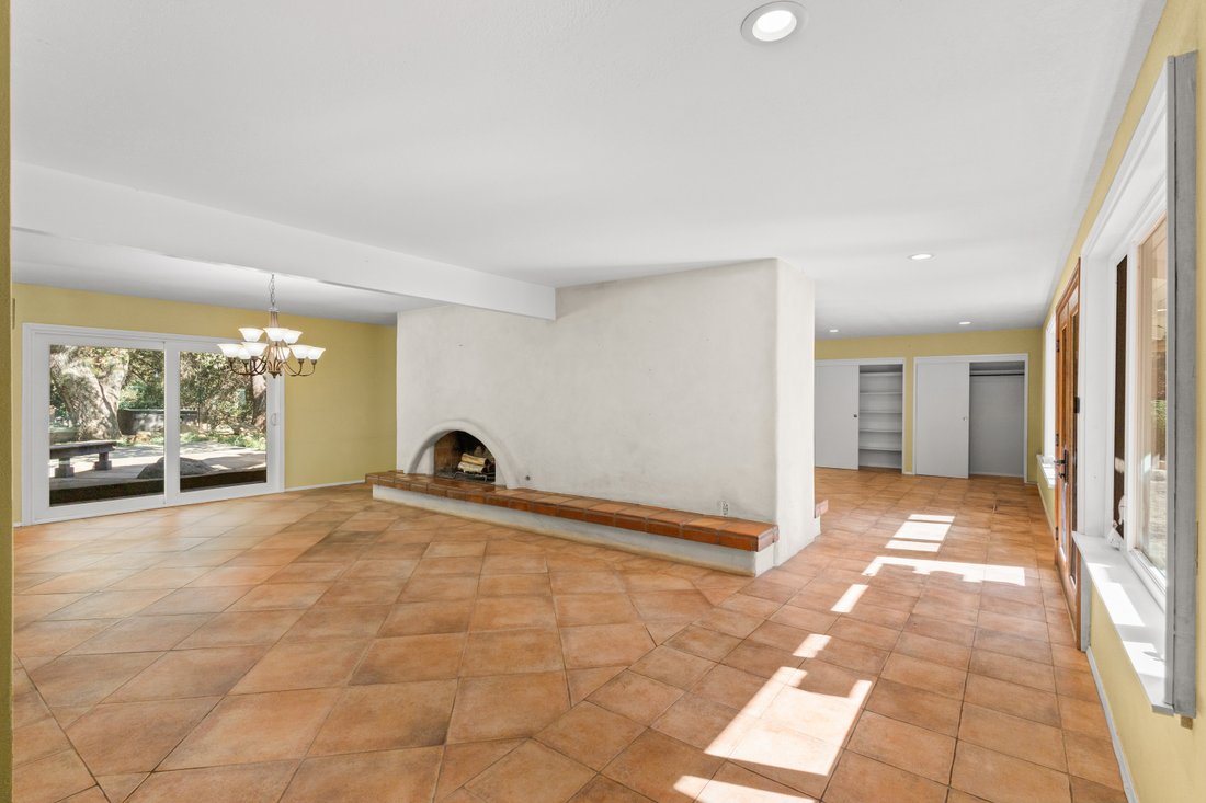 House in Ojai, California, United States 4 - 18863929