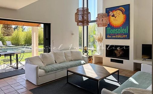 Casa en Grimaud, Provenza-Alpes-Costa Azul, Francia 1