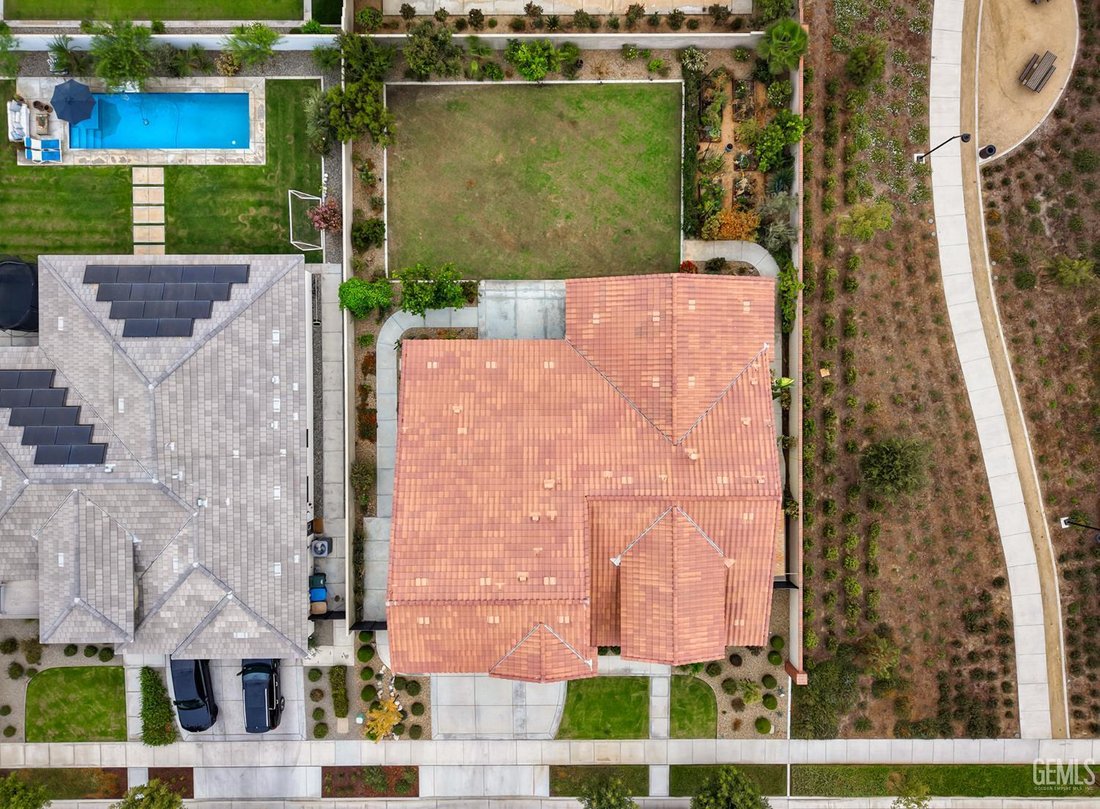 House in Bakersfield, California, United States 2 - 18865303