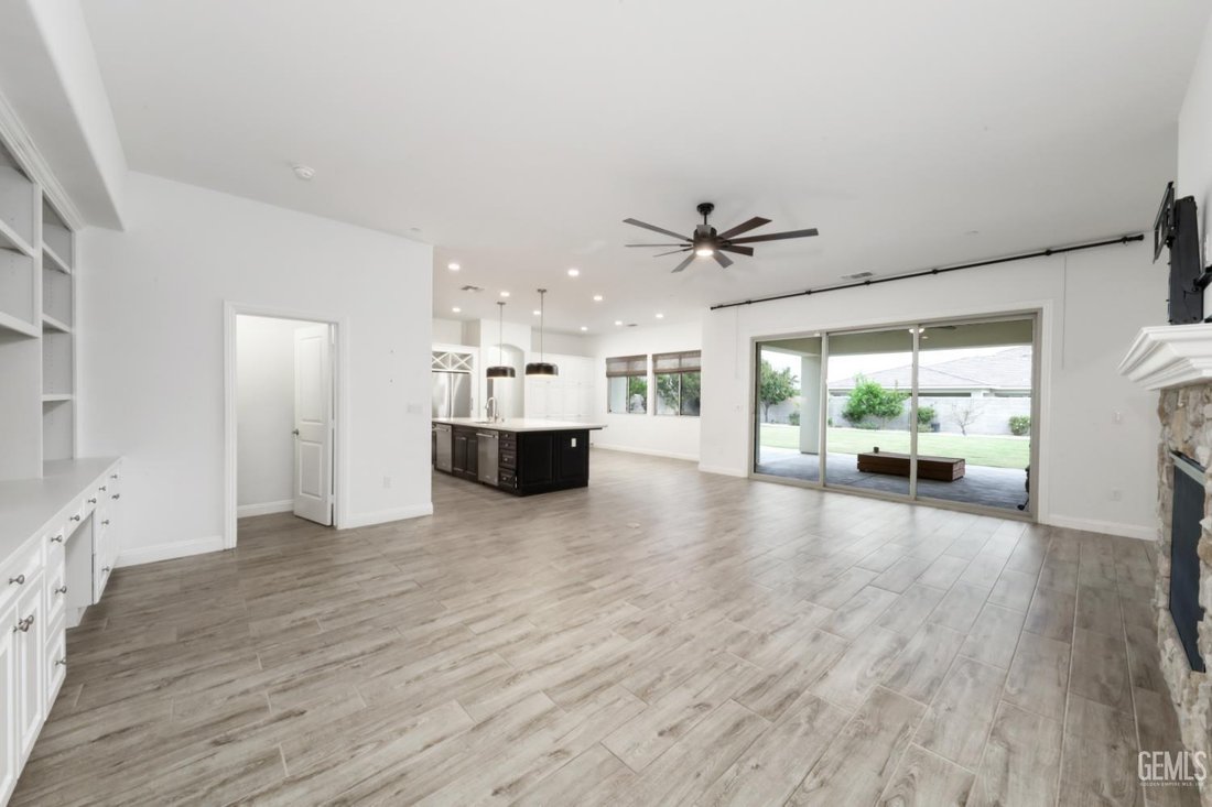 House in Bakersfield, California, United States 5 - 18865303