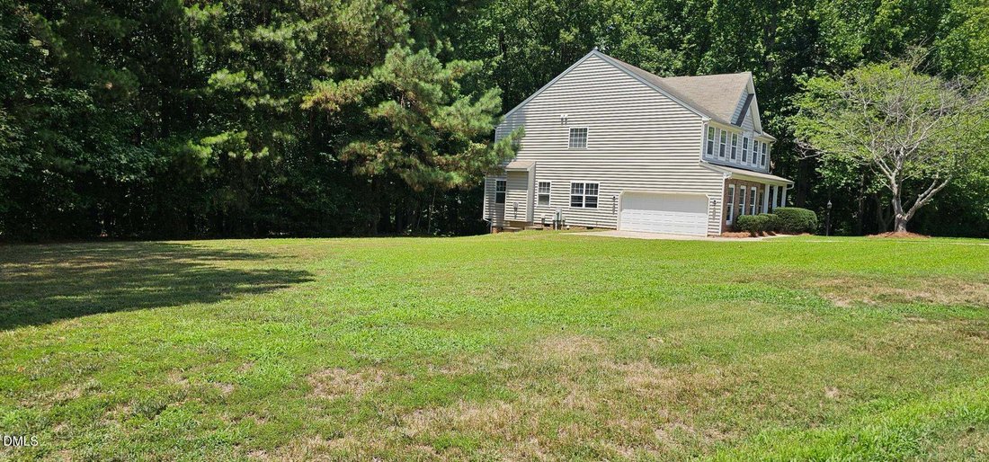 House in Apex, North Carolina, United States 3 - 18427802