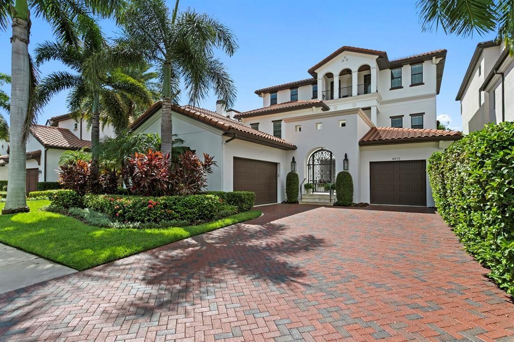 House in Tampa, Florida, United States 1 - 18864697