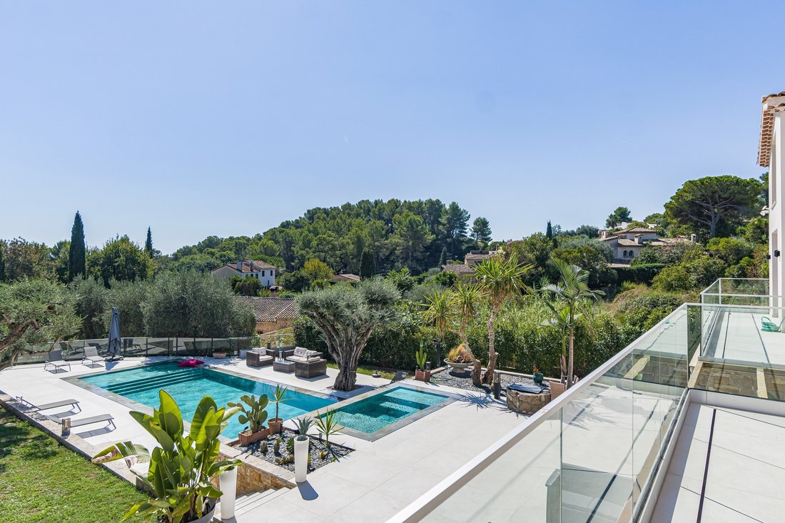 House in Mougins, Provence-Alpes-Côte d'Azur, France 1 - 18864898