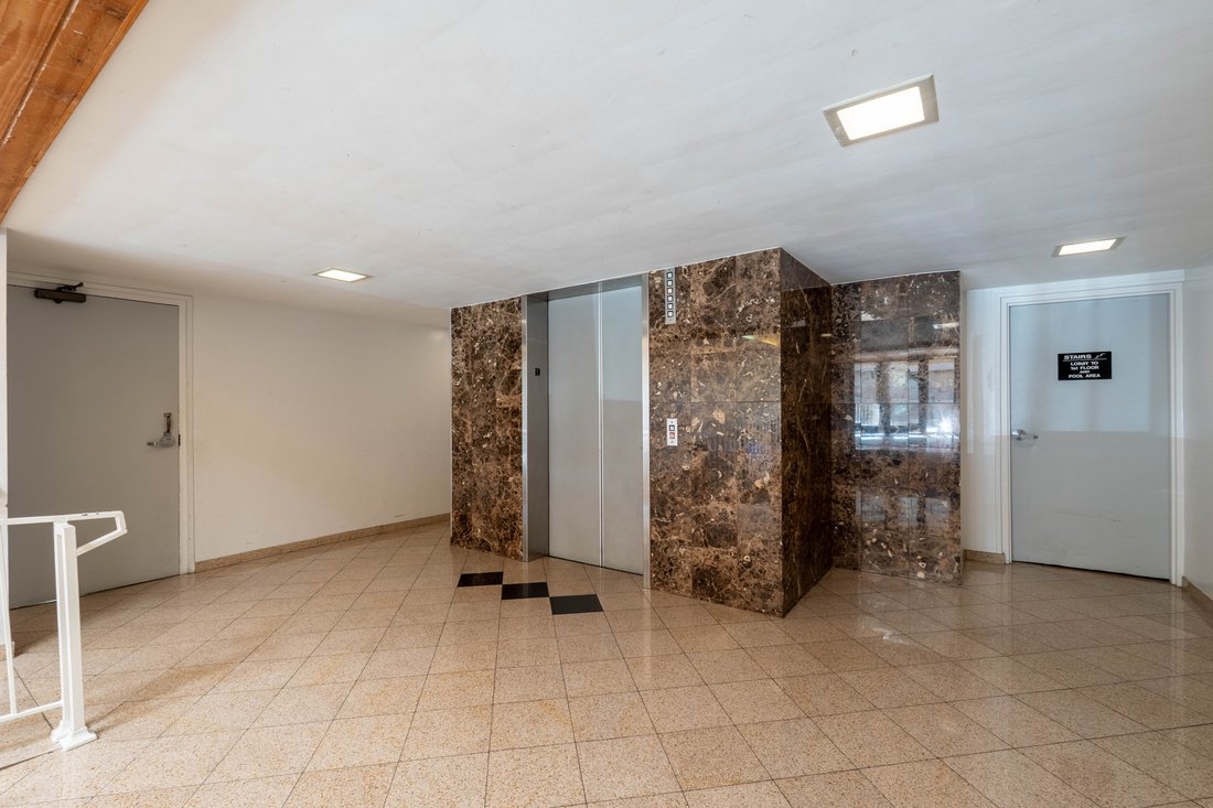 Condo in Los Angeles, California, United States 1 - 18867727