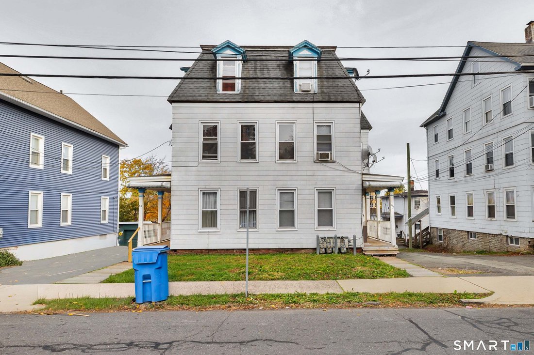 New Britain, Connecticut, United States 2 - 18866101