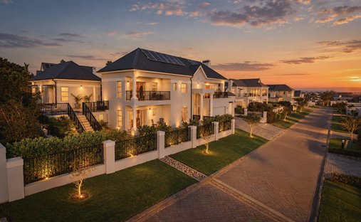 Casa in Kingswood Golf Estate, Provincia del Capo Occidentale, Sudafrica 1