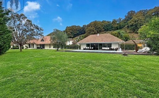 Casa a Bizanos, Nuova Aquitania, Francia 1