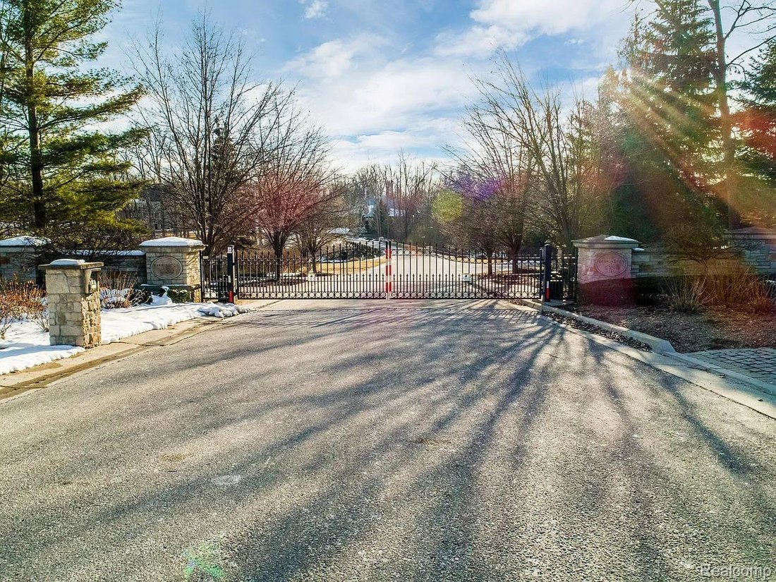 Land in Bloomfield Hills, Michigan, United States 3 - 18854487