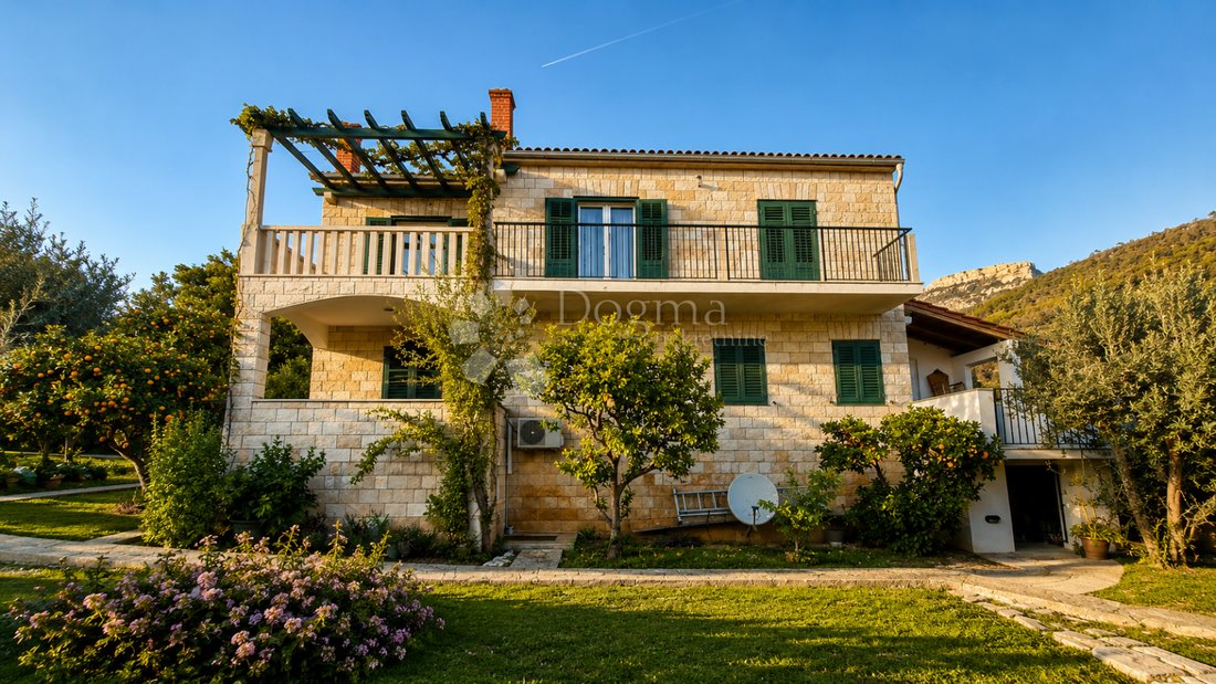 Haus in Bol, Gespanschaft Split-Dalmatien, Kroatien 1 - 18867081
