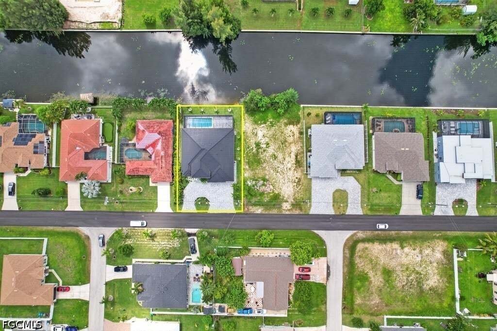 House in Cape Coral, Florida, United States 3 - 18865627