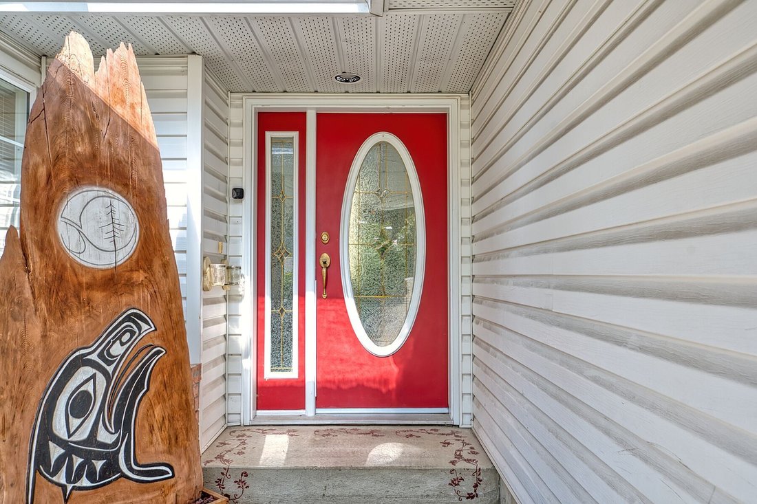 House in Sechelt, British Columbia, Canada 2 - 18864591