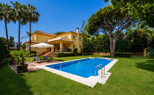 Villa en Elviria-Cabopino, Marbella, España 1