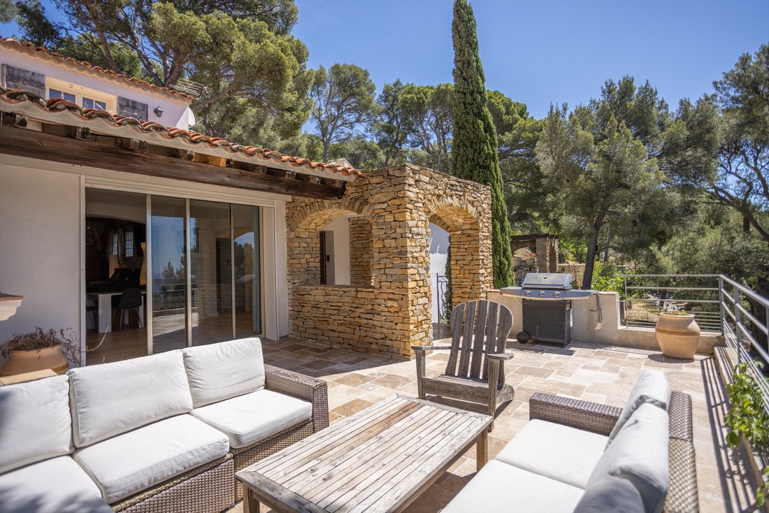 Villa in Le Faron-Fort-Rouge, Toulon, Frankreich 3 - 18863776