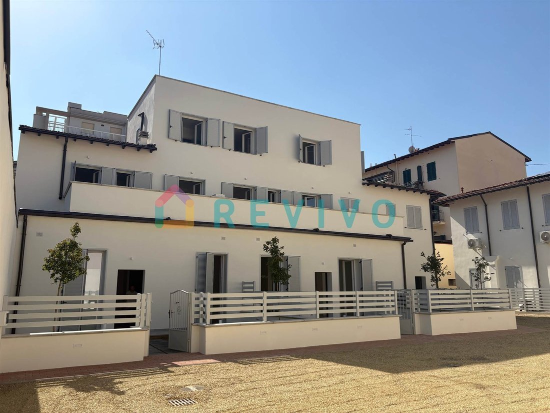 Townhouse in Castello, Florence, Italy 1 - 18031404