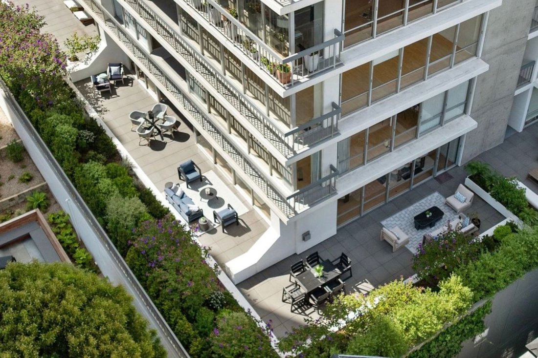 Condo in San Francisco, California, United States 5 - 18849106