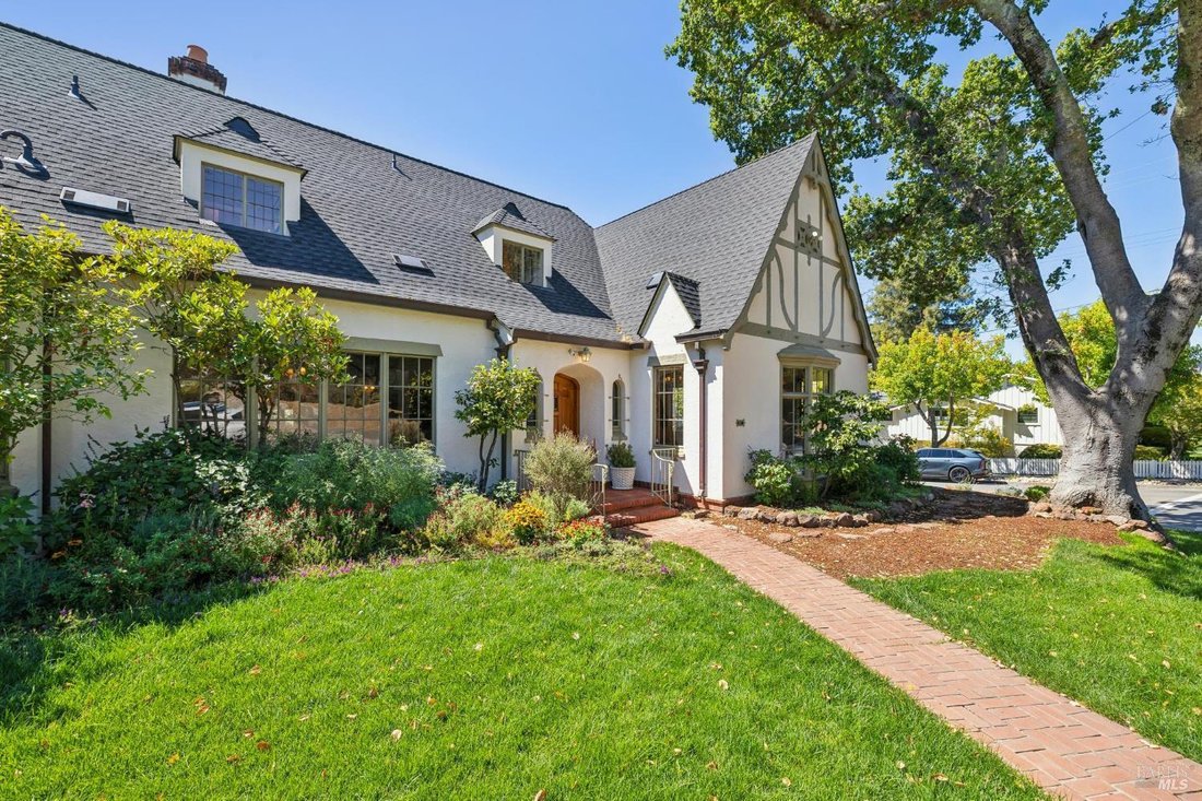House in San Rafael, California, United States 4 - 18864832