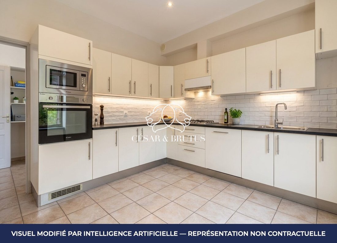 Apartment in Centre et Nord Ouest, Saint-Didier-au-Mont-d'Or, France 2 - 17362561