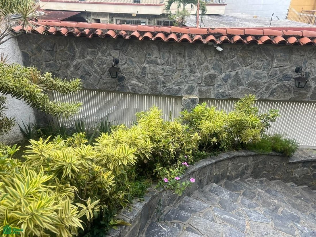 House in Caracas, Capital District, Venezuela 4 - 18865001