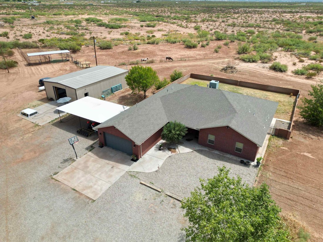 House in Alamogordo, New Mexico, United States 1 - 18864880