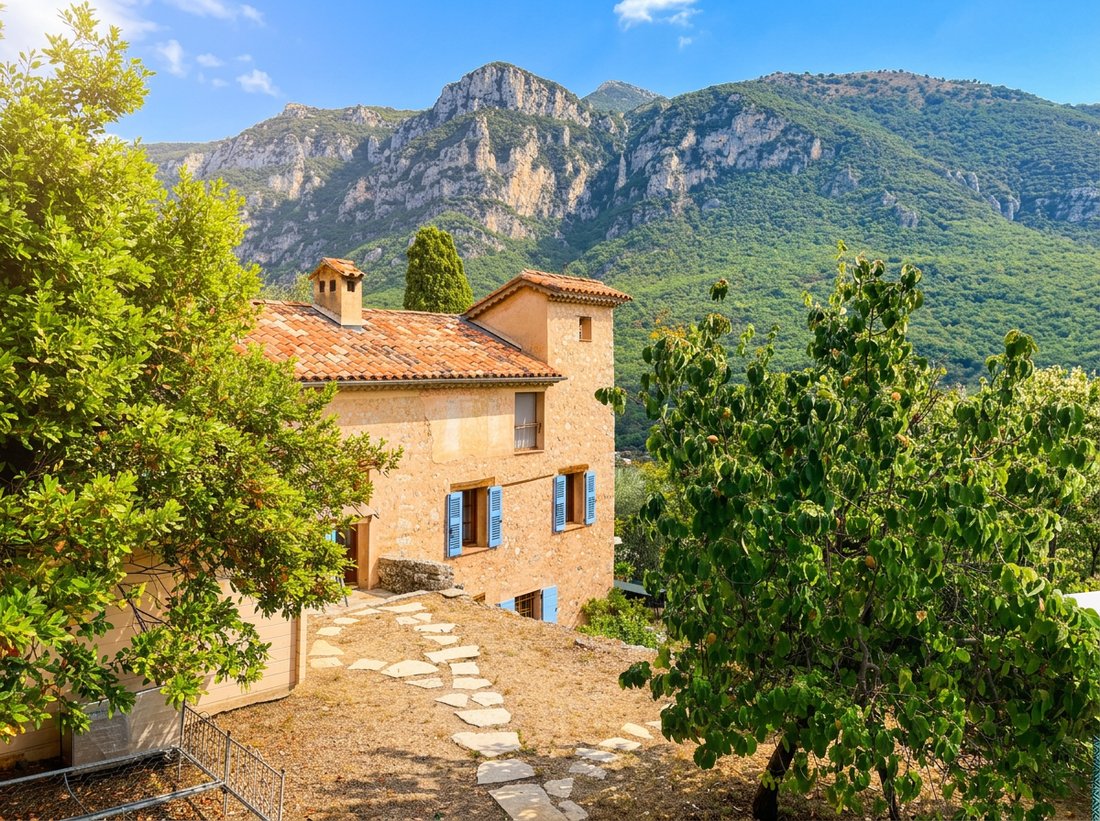 House in Gourdon, Provence-Alpes-Côte d'Azur, France 5 - 18867163