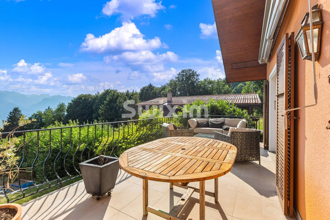 Villa in Blonay, Blonay - Saint-Légier, Vaud 1 - 16984045