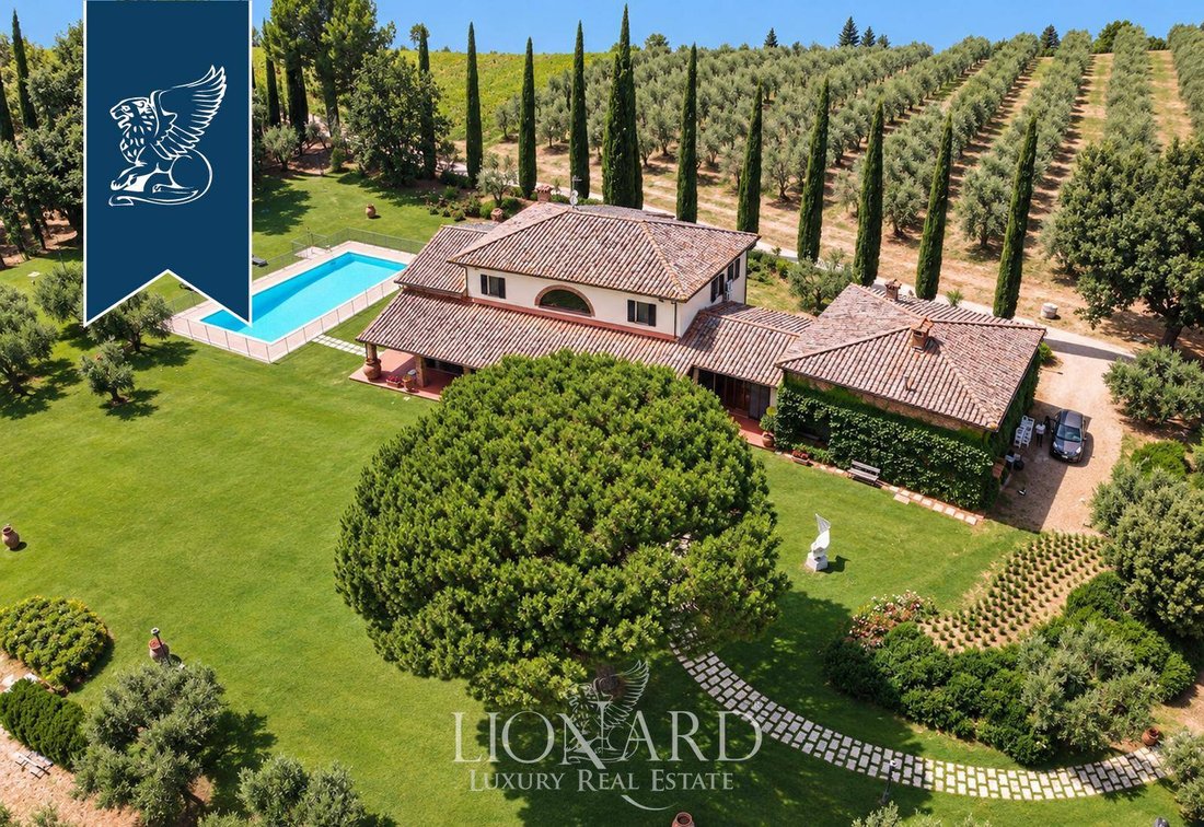 Villa in Castiglione del Lago, Umbria, Italy 5 - 18867600