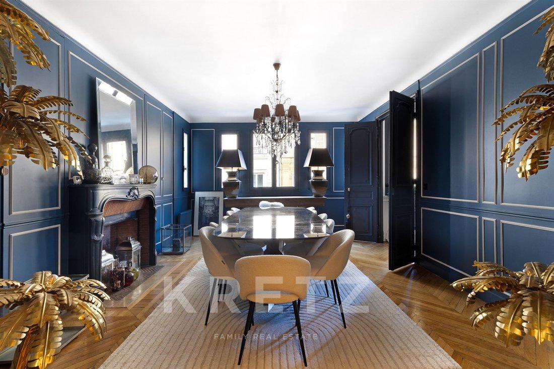 Apartment in Clichy-Trinité, Paris 9e Arrondissement, Paris 3 - 18868119