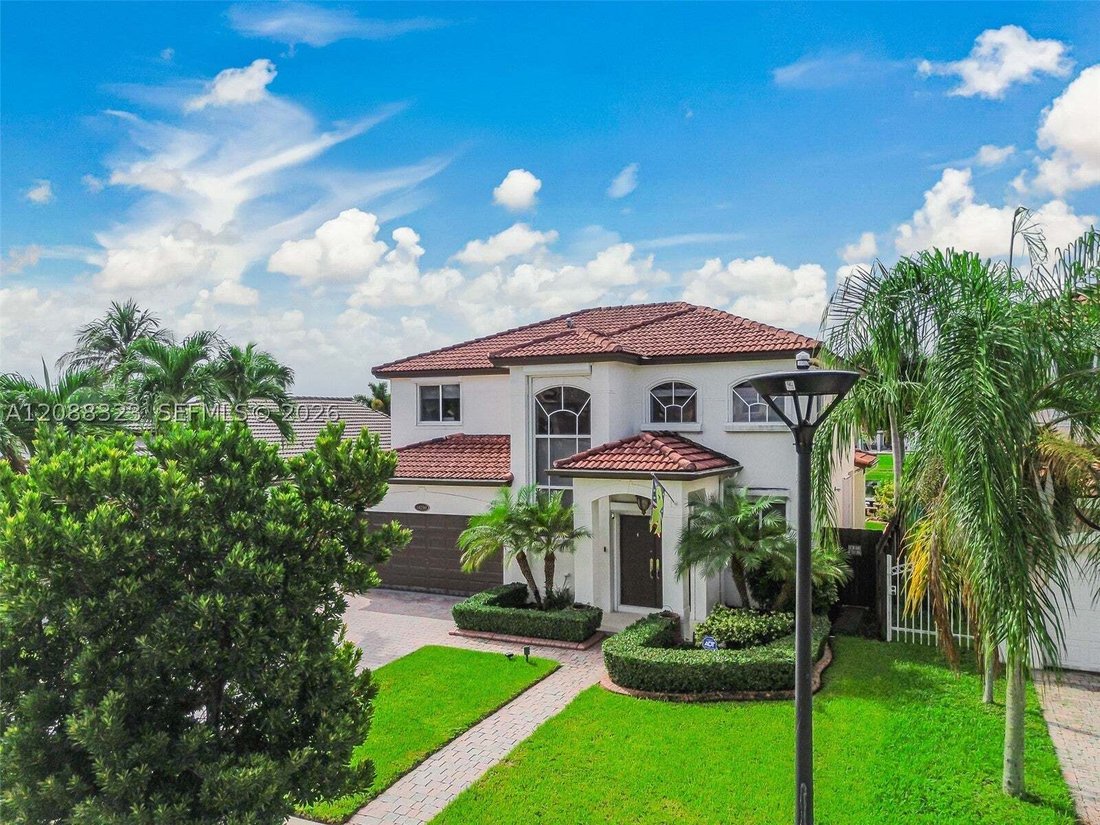Casa en Miami, Florida, Estados Unidos 2 - 18866369