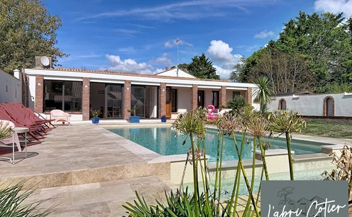 Villa en L'Île-d'Olonne, Países del Loira, Francia 1