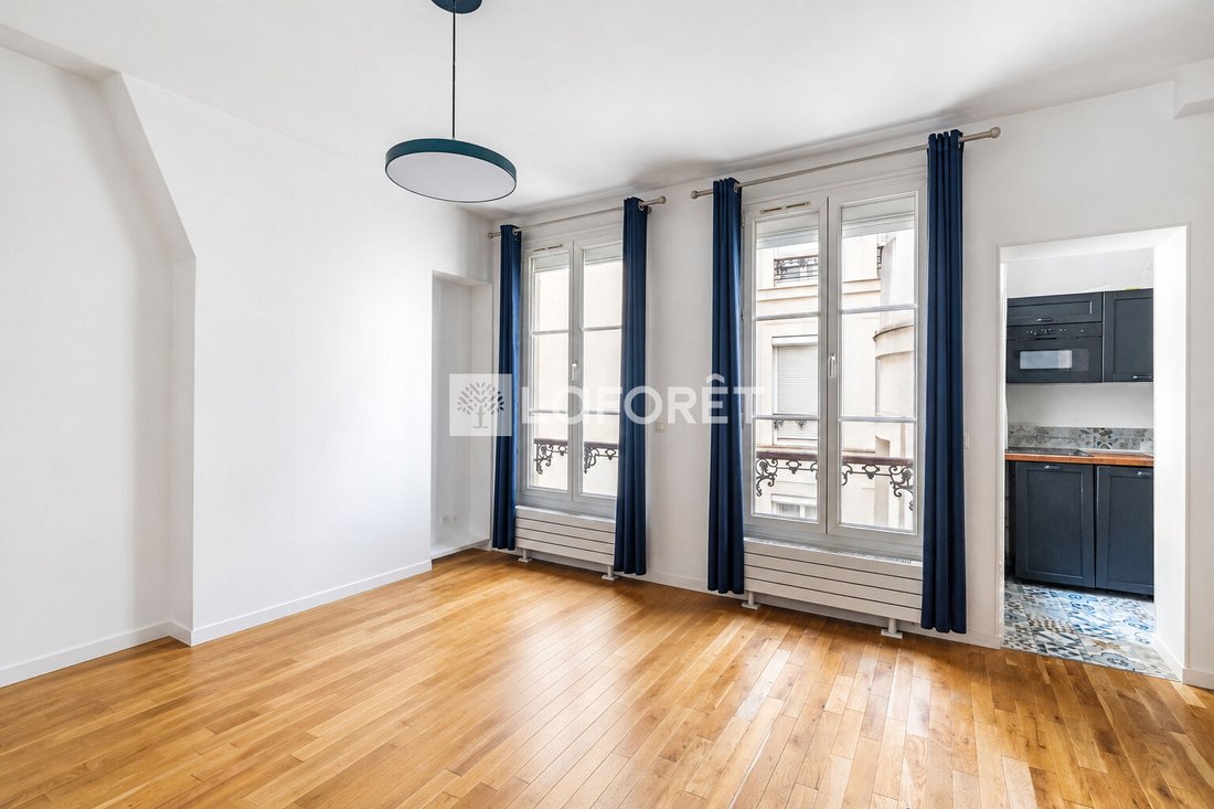 Apartment in La Fourche-Guy Môquet, Paris 17e Arrondissement, Paris 3 - 18864381