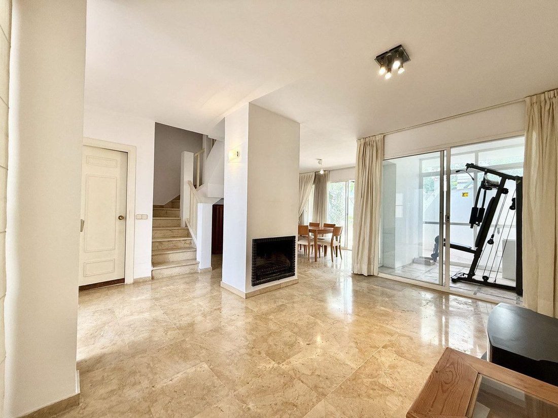 Townhouse in Nueva Andalucia, Marbella, Spain 2 - 18868242