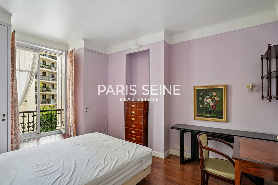 Apartment in Gros Caillou, Paris 7e Arrondissement, Paris 4 - 18864426
