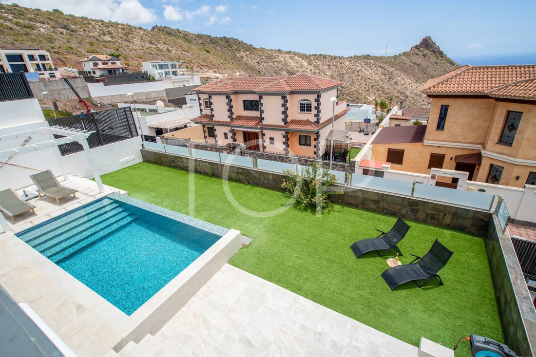 Villa a Costa Adeje, Adeje, Isole Canarie 1 - 18867110