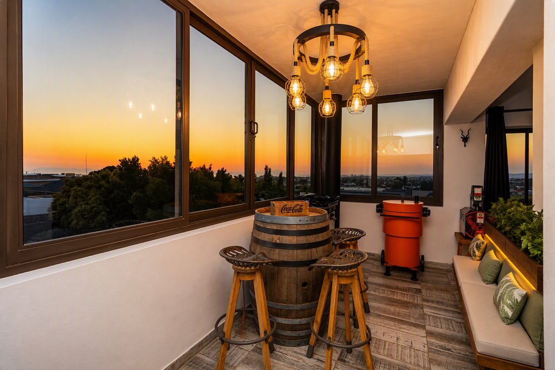 Country House in Mountainside, Helderberg, Cape Town 4 - 18864451