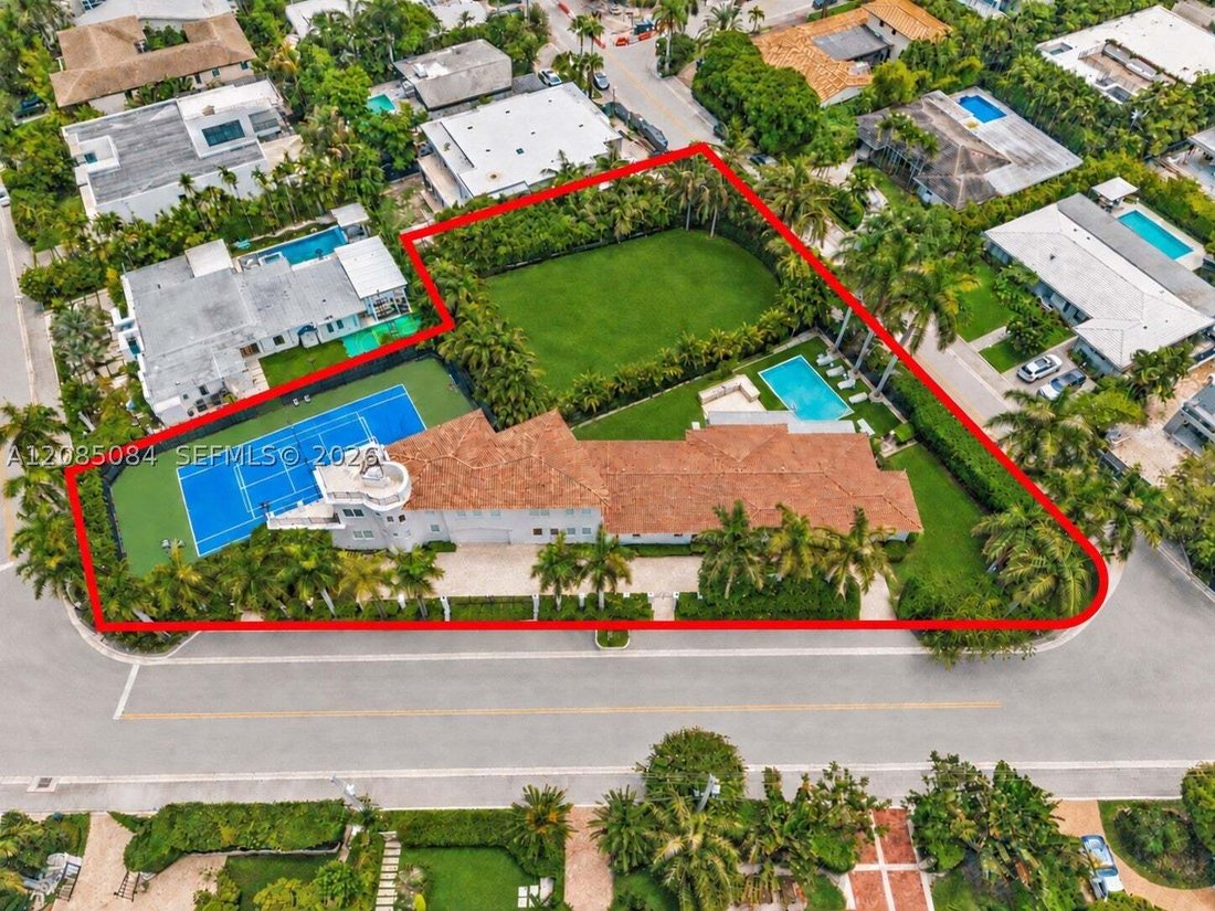 House in Bal Harbour, Florida, United States 2 - 18866423