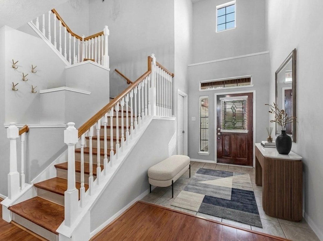 House in Sugar Land, Texas, United States 3 - 17988957