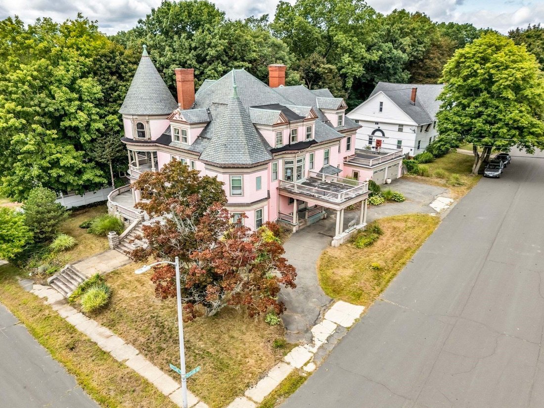 House in Haverhill, Massachusetts, United States 1 - 18847851