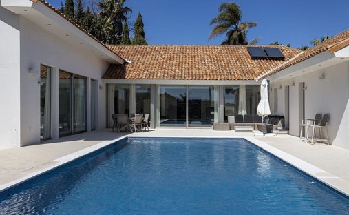 Villa in Sotogrande, San Roque, Andalusia 1