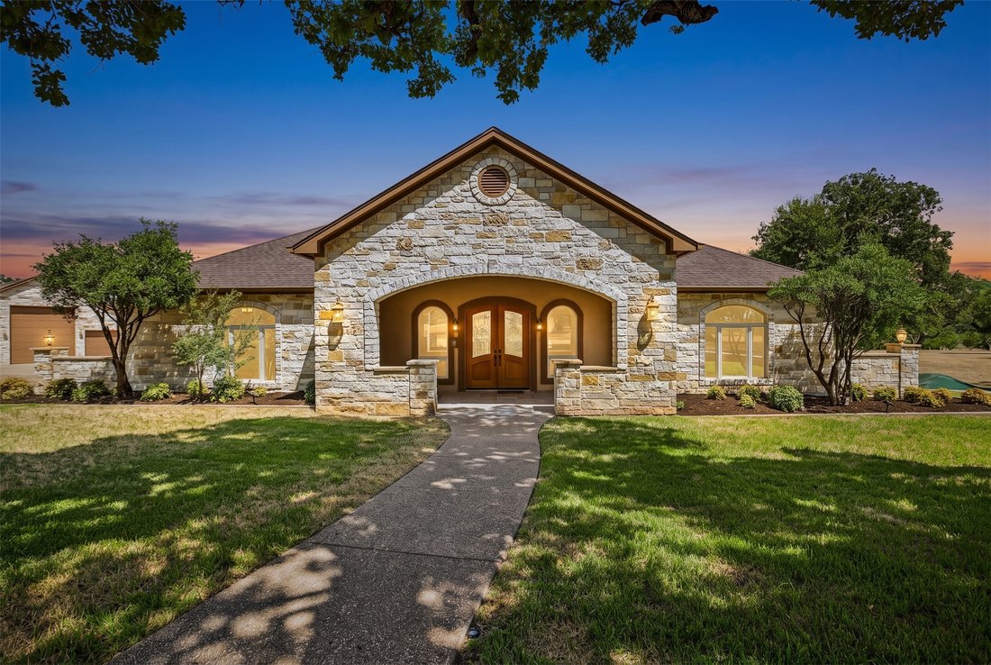Casa a Spicewood, Texas, Stati Uniti 1 - 18865382
