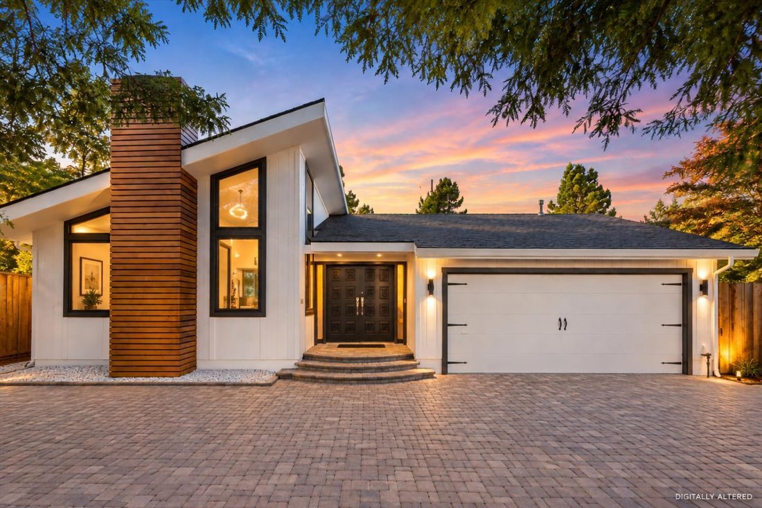 House in Los Altos Hills, California, United States 1 - 18865990
