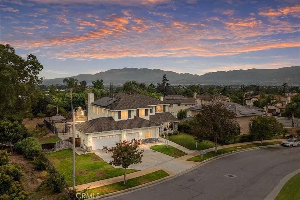 Casa a Redlands, California, Stati Uniti 1 - 18289015