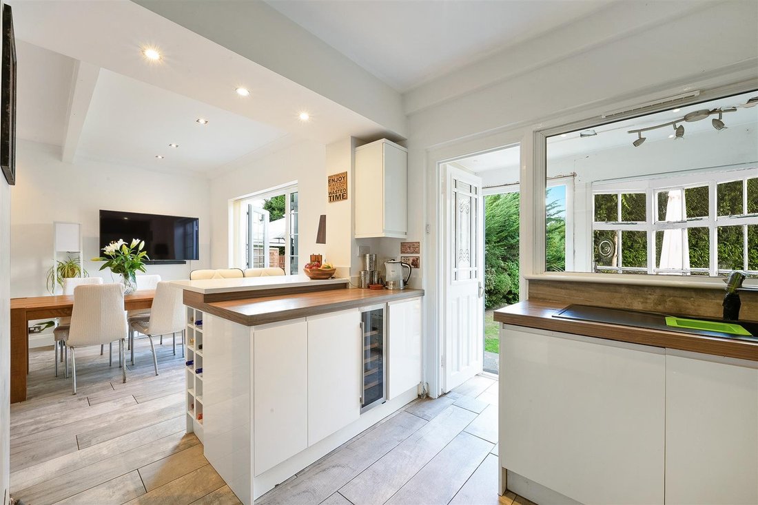 House in Nork, Reigate and Banstead, England 2 - 17069791